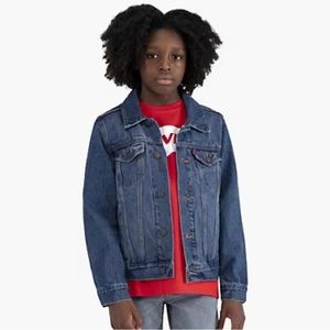Kids Levi’s denim jacket size 10-12Y (medium)